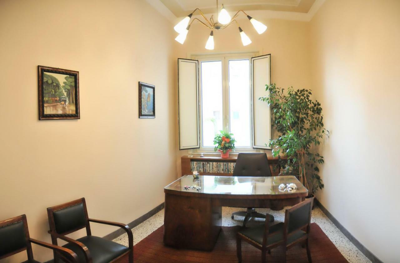B&B Al Diecisette Catania Exterior photo
